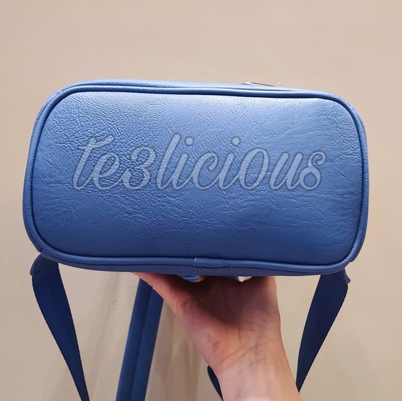 DISNEY PARKS LOUNGEFLY STITCH BACKPACK - Picture 7 of 8